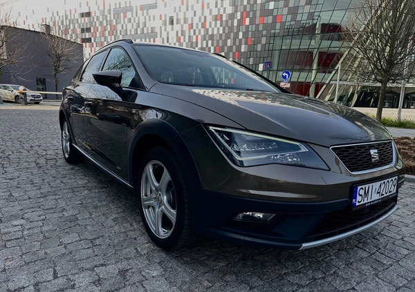 Seat Leon cena 59900 przebieg: 124750, rok produkcji 2015 z Mikołów małe 154